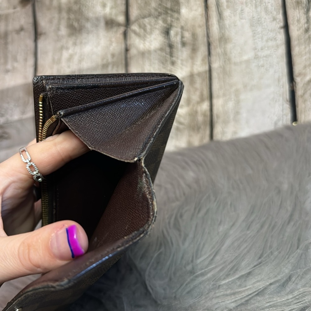 LOUIS VUITTON - Damier Long Wallet - Picture 9 of 11
